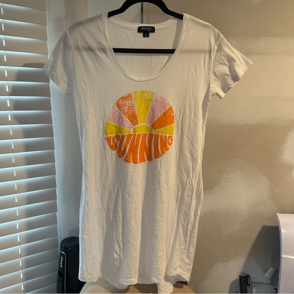 Wild fox Wmens Top Size